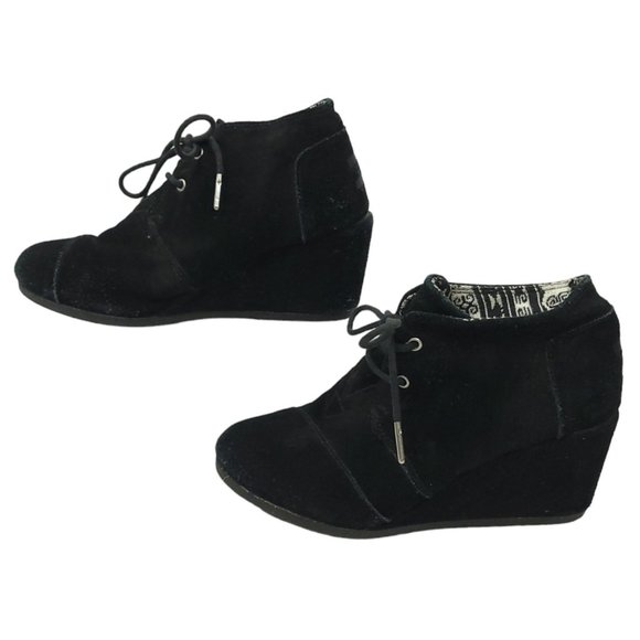 Toms Desert Wedge Ankle Boots US 7 EU 37.5 Booties Black Suede Leather Lace Up - Picture 10 of 11